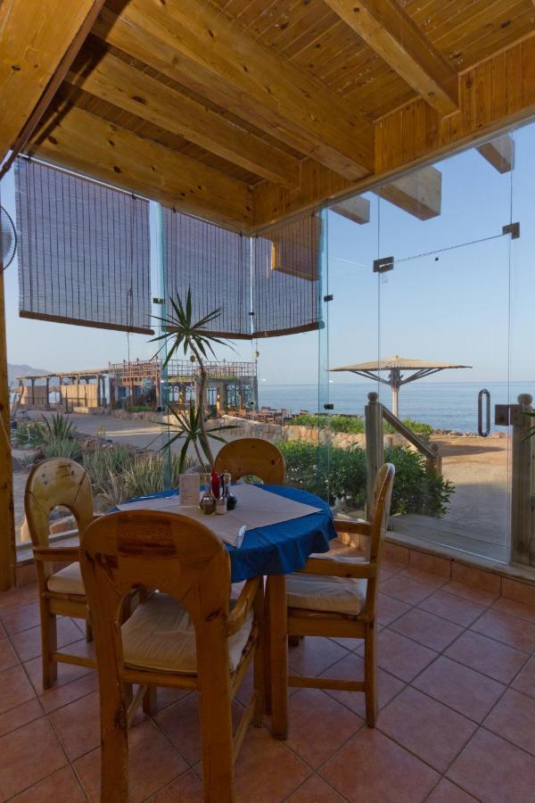 דהב Blue Beach Club מראה חיצוני תמונה